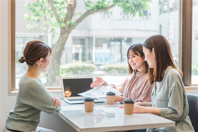 制作会社の打ち合わせ